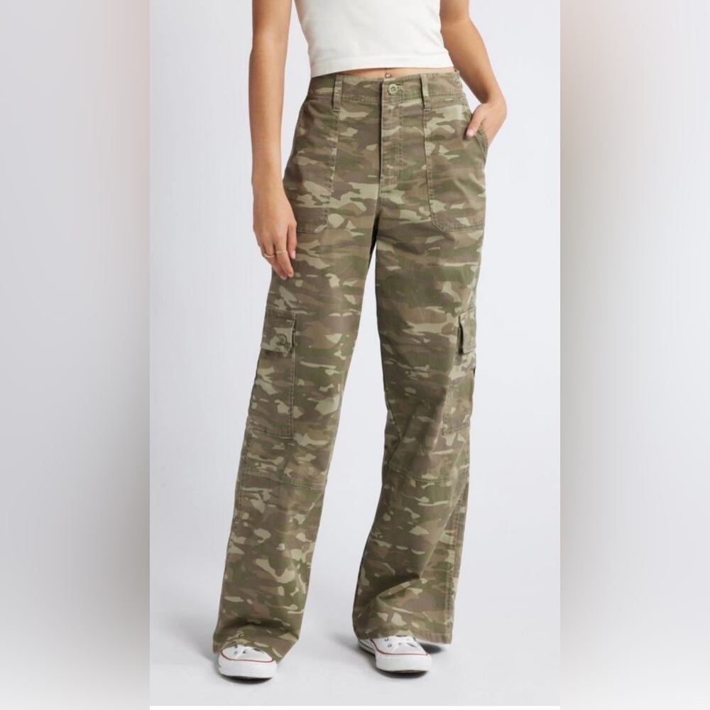 Olive Twill Wide Leg Cargo Pants